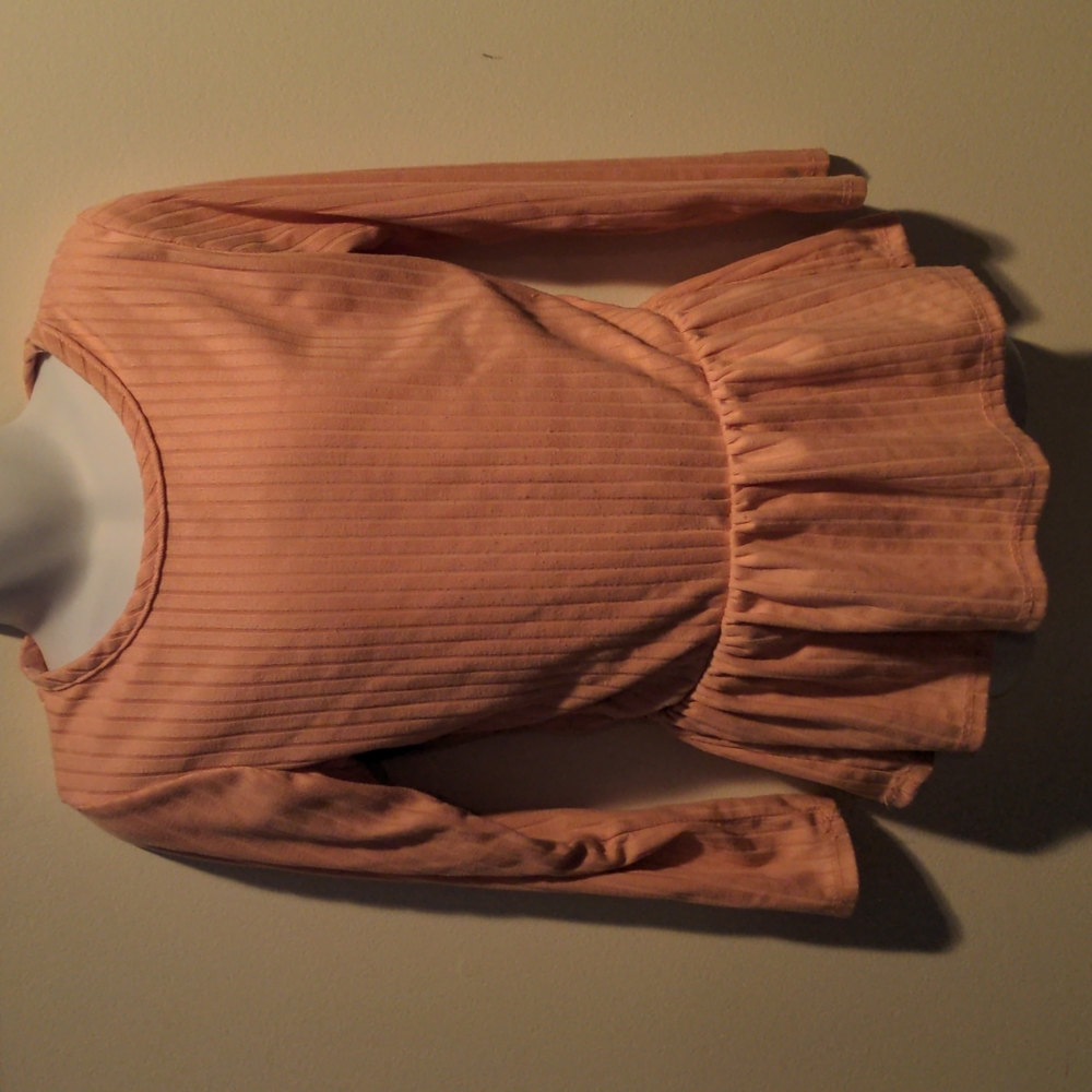 Light pink long sleeve shirt with pleats